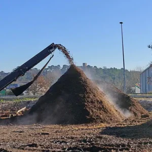 compost-vegetal-uab-1 (1) 1m³ de compost 100% végétal - Vrac
